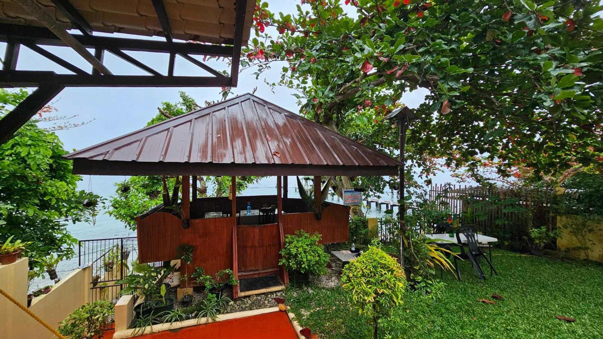 Eagles Nest Beach Resort Davao Экстерьер фото