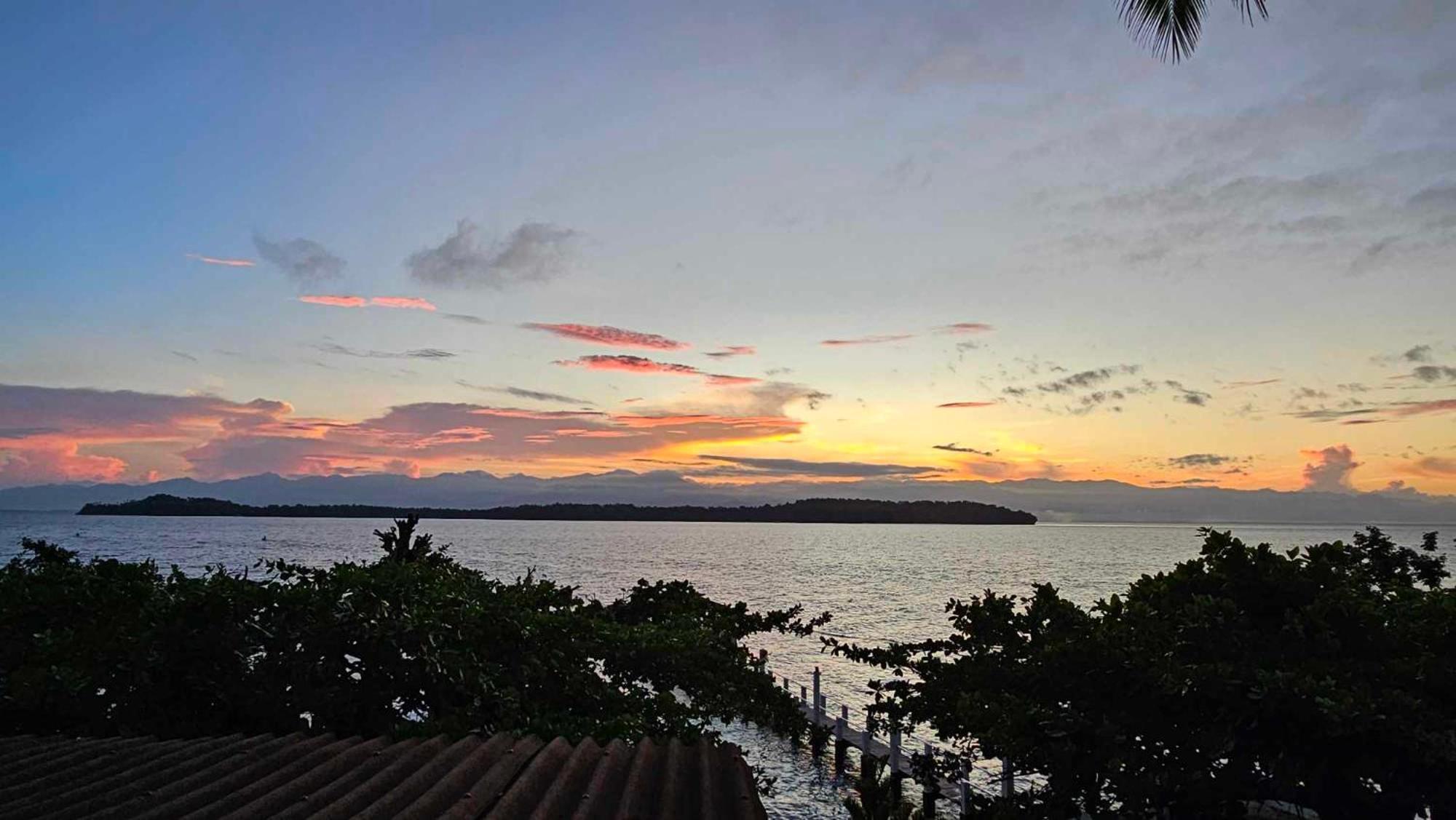 Eagles Nest Beach Resort Davao Экстерьер фото